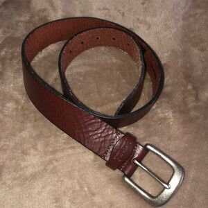 Levi’s brown leather belt size S